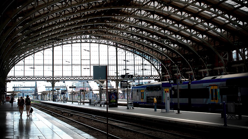 Securail: Hoe wordt de veiligheid in stations en treinen gegarandeerd?