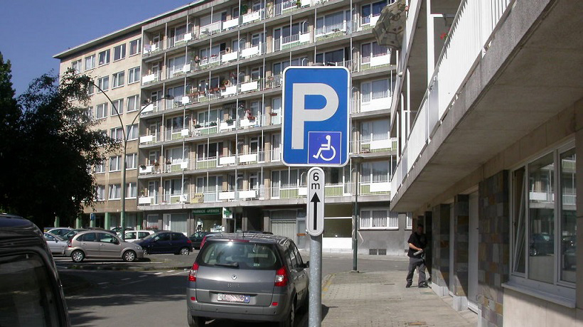 Waar kan een mindervalide parkeren?